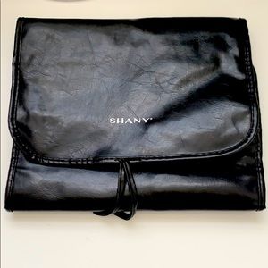 Shany Professional Rolled Makeup Brush Holder!
